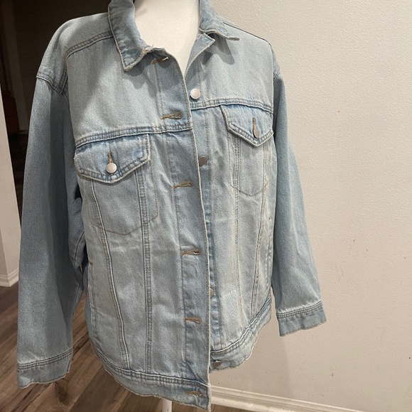 Universal thread denim jacket - Picture 1 of 3